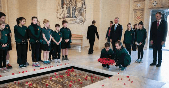 School wreathlaying in the Hall of Memory